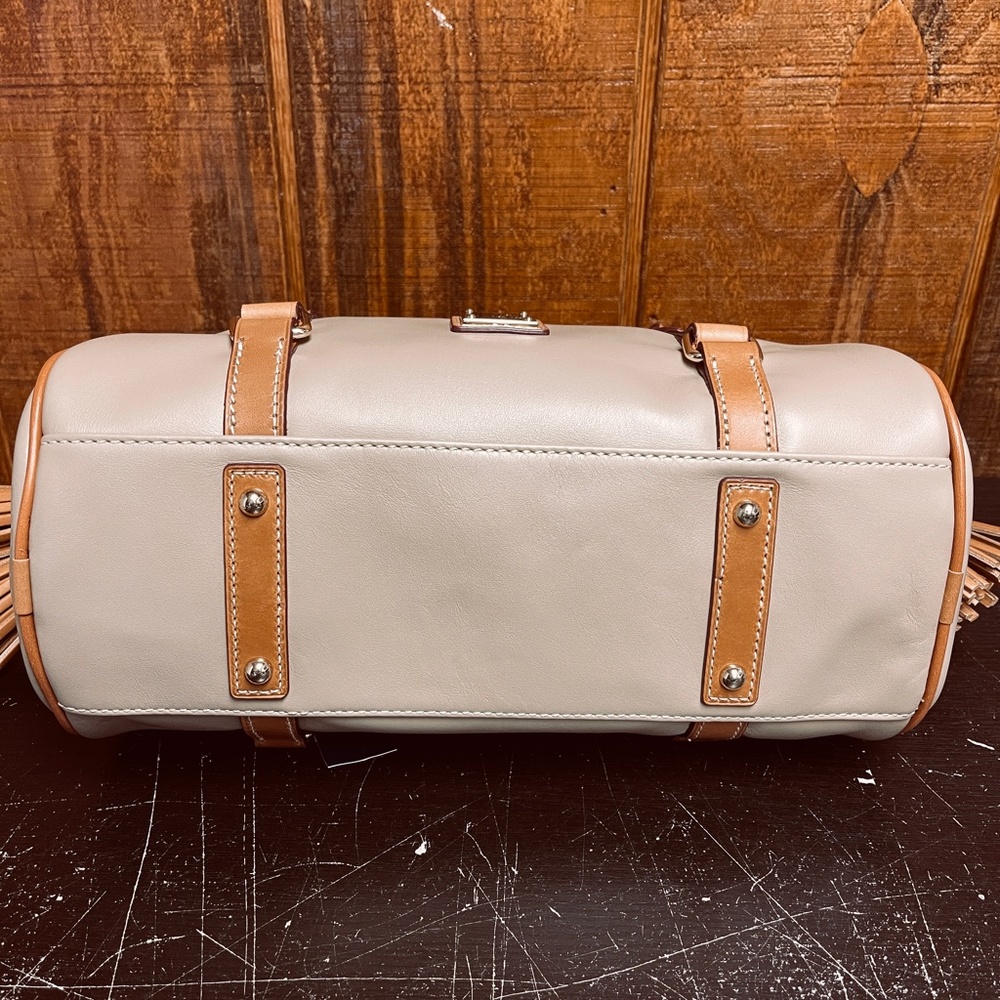 Exclusive Dooney & Bourke Smooth Leather Satchel - Taupe - Picture 4 of 10
